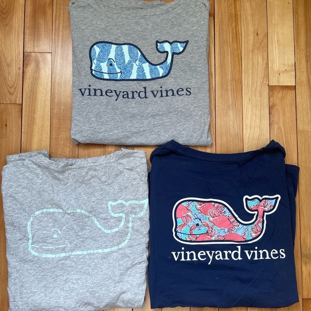 Vineyard vines T-shirts